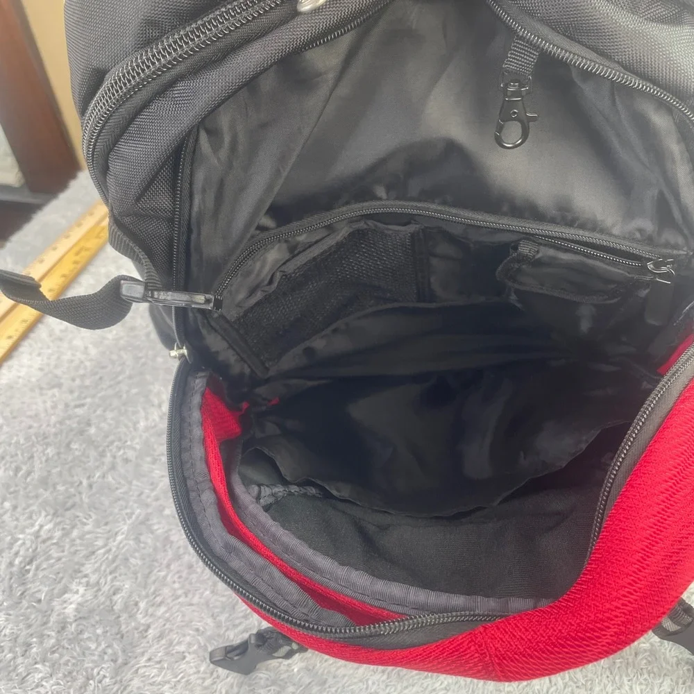 Targus League Laptop Backpack Unisex OS Red Black Gray 15.4 Inch Padded Tech Bag